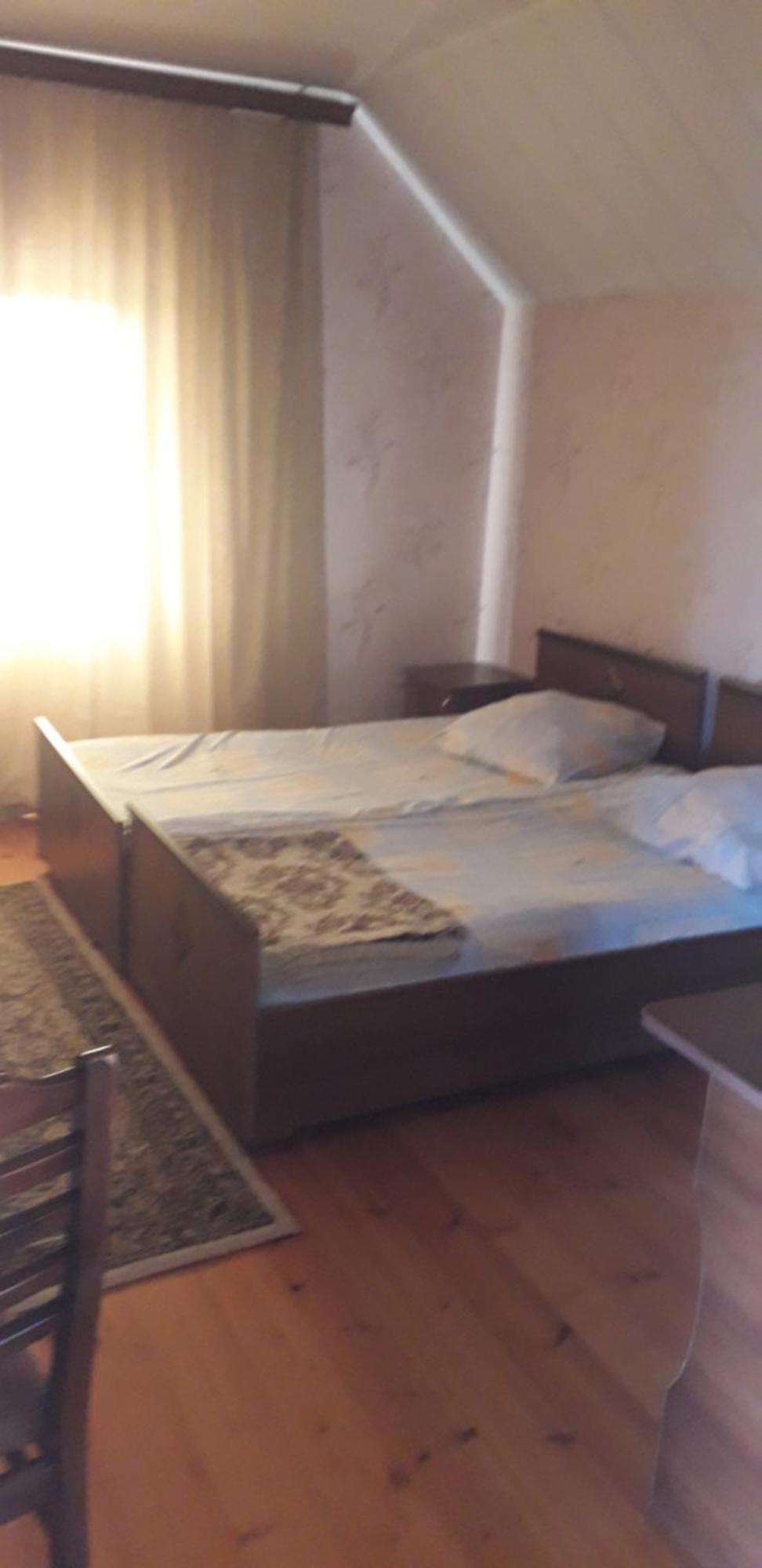 Rey 2 Panzió Nabran Szoba fotó